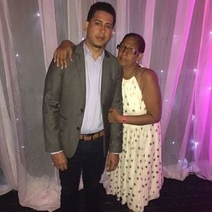 Meet your Posher, Manuel